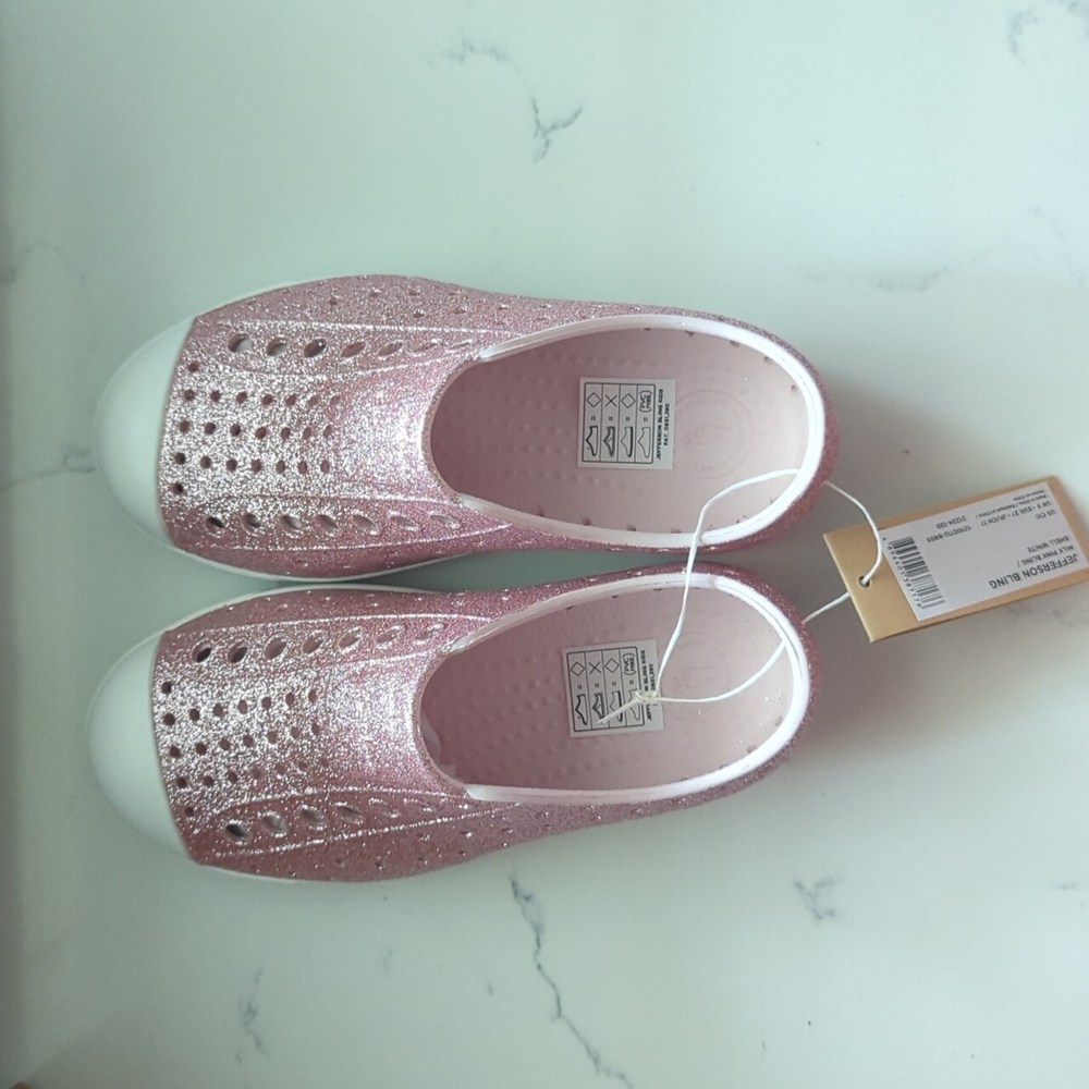 Jefferson Bling Natives size c10 w/tags